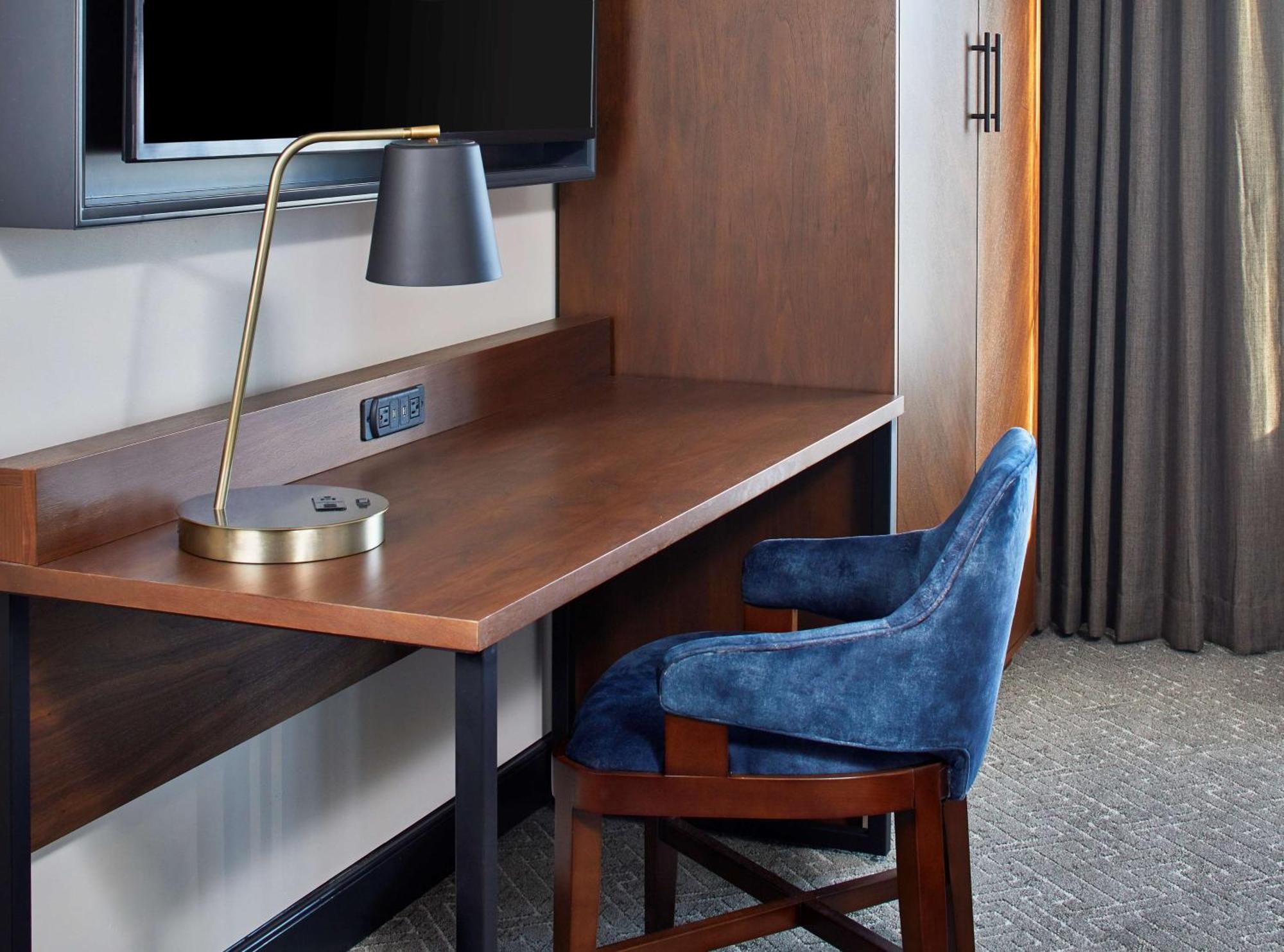 Cumberland House Knoxville, Tapestry Collection By Hilton Buitenkant foto